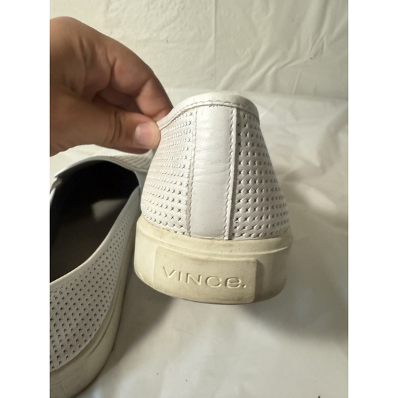 Vince Blair Sneakers Perforated Elasticized Slip On Round Toe Leather - Picture 11 of 14